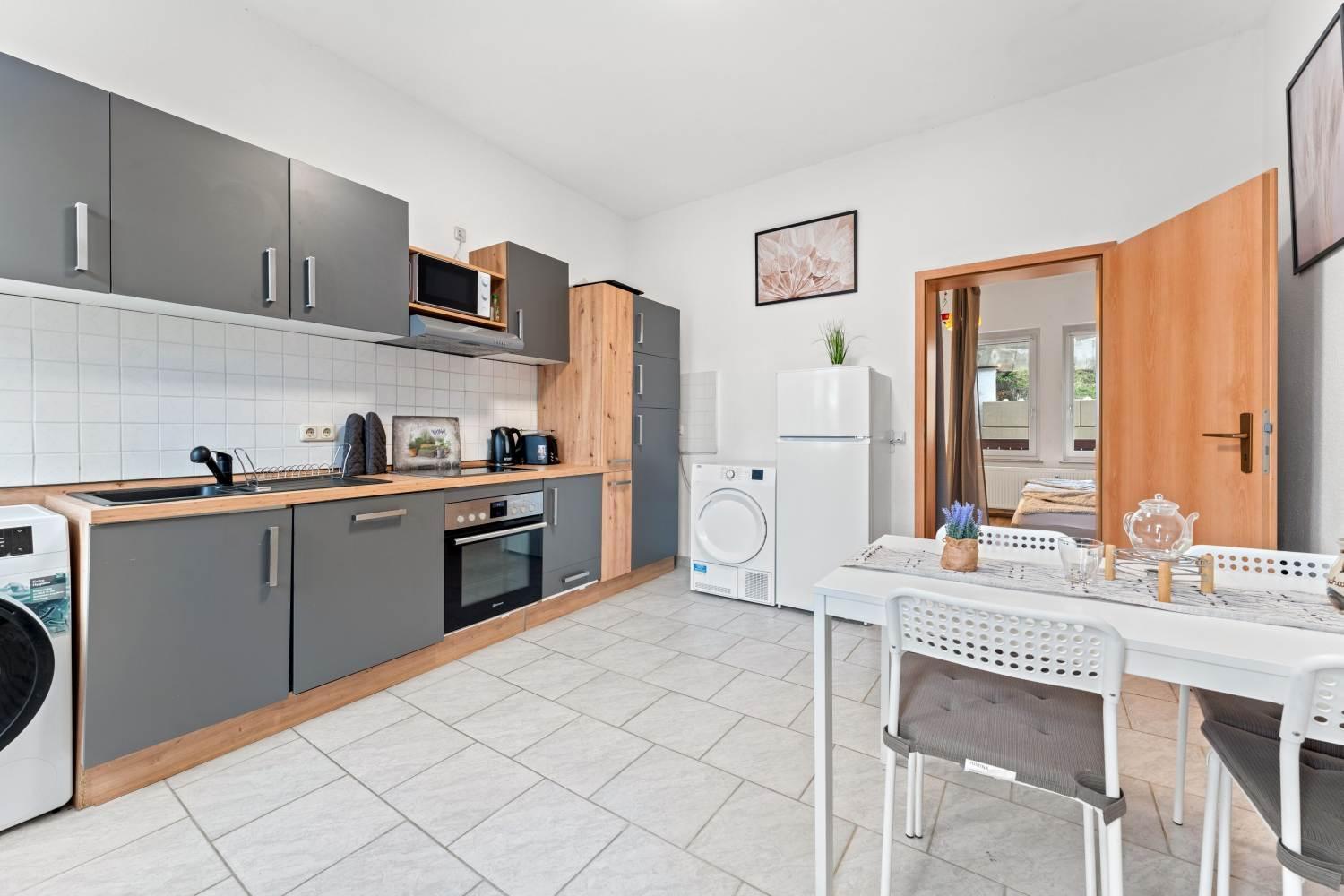 Nice Apartment With Balcony Apolda Exterior foto