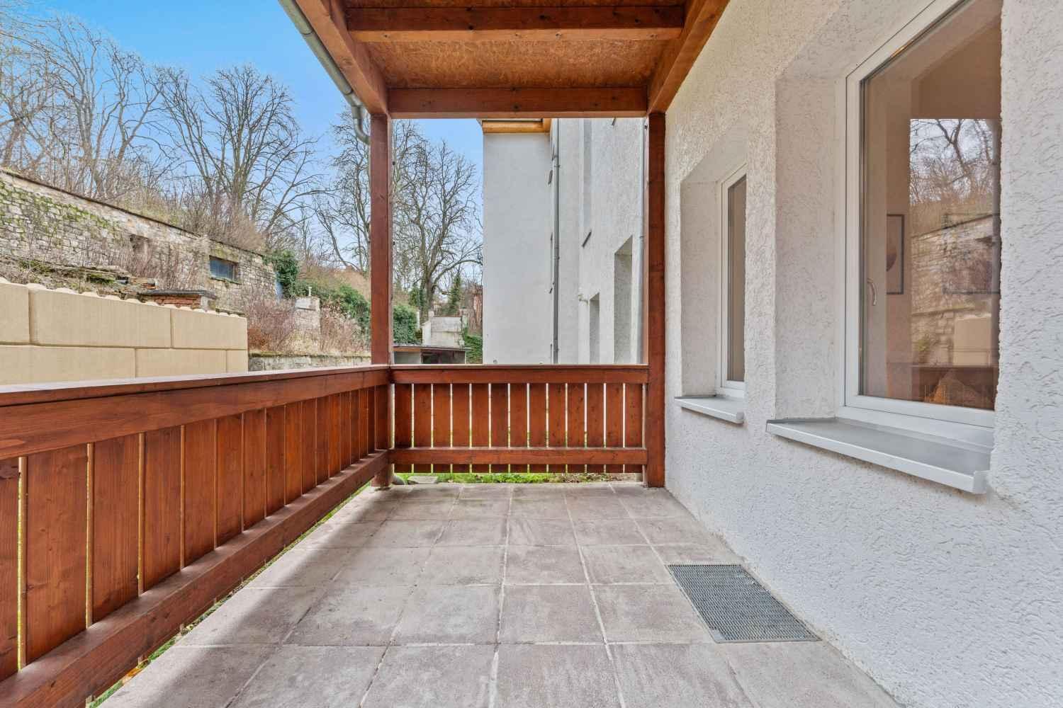 Nice Apartment With Balcony Apolda Exterior foto